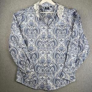 Beverly Hills Polo Club Sport Fit Women's Size Medium Blue Button Down Shirt Top